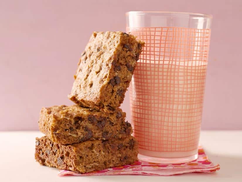 The Recipe Playbook: Oatmeal Chocolate Bars